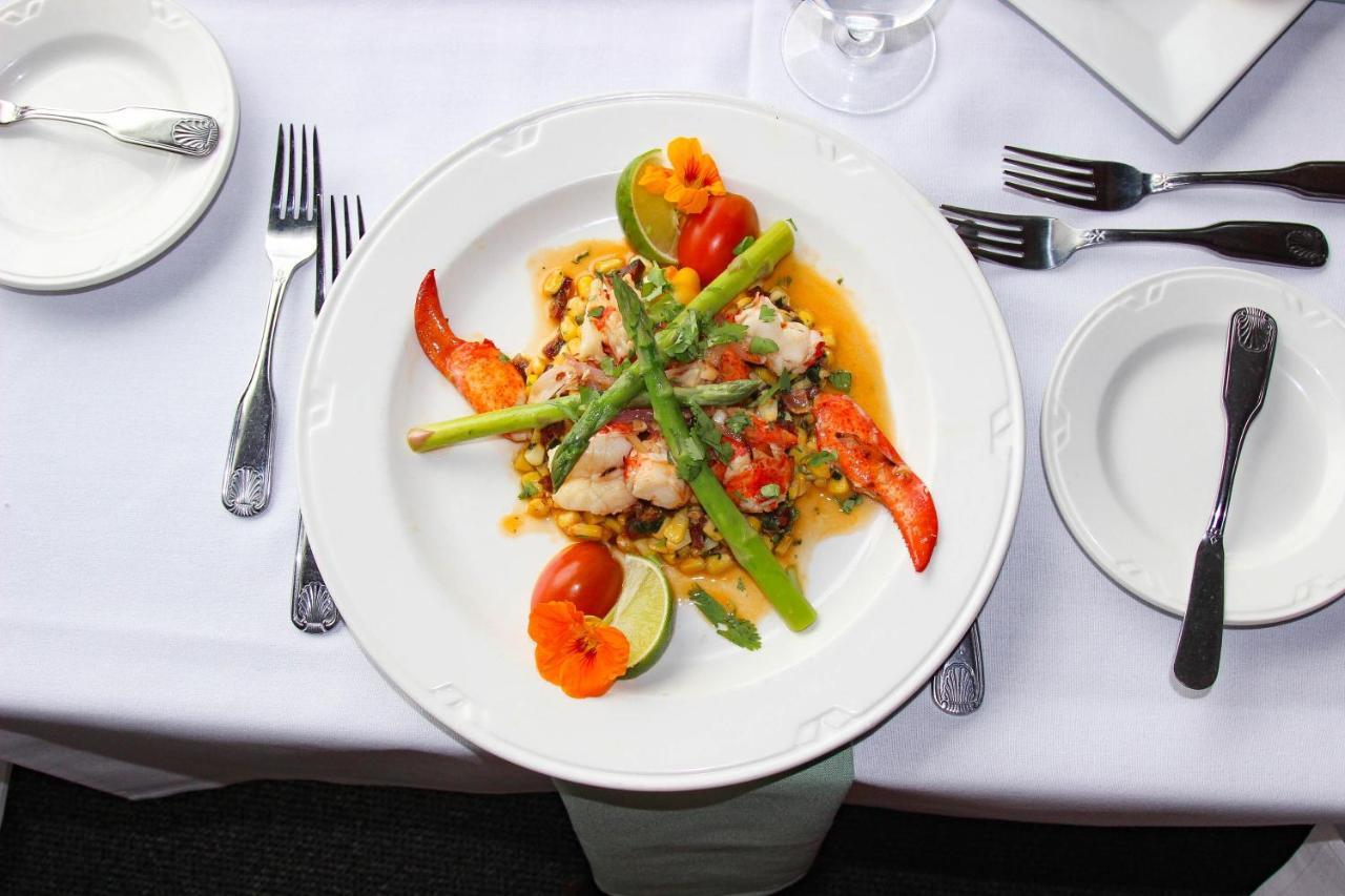 The Lucerne Inn Dedham Екстер'єр фото