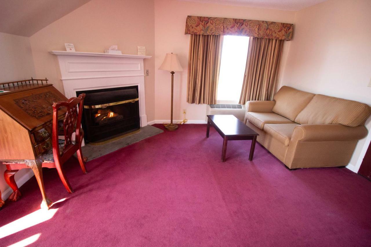 The Lucerne Inn Dedham Екстер'єр фото