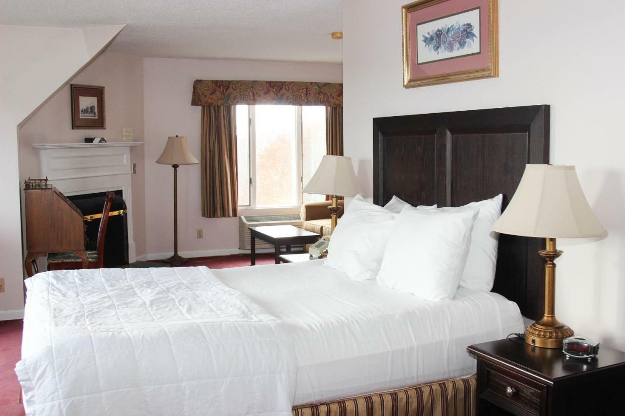 The Lucerne Inn Dedham Екстер'єр фото